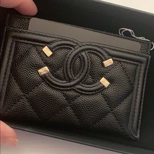 Chanel Filigree Card Holder Black